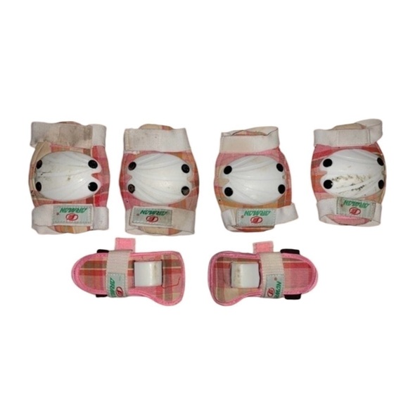 Arman Knee and Wrist Pads For Kids - Picture 5 of 5